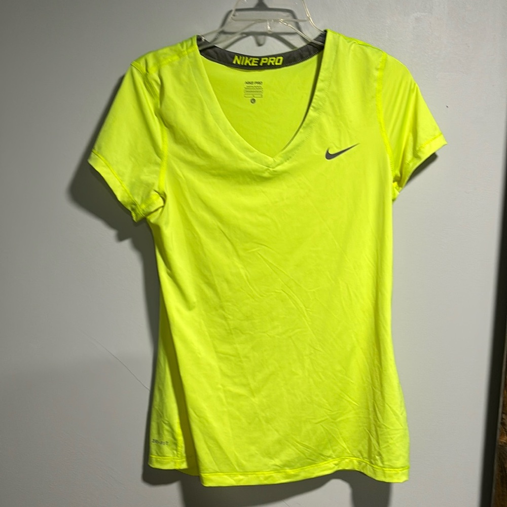 Neon yellow stretch work out shirt